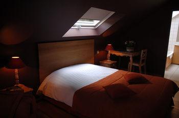 Cote Cour Hotel