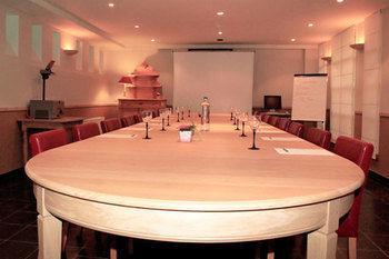 Cote Cour Hotel 3*